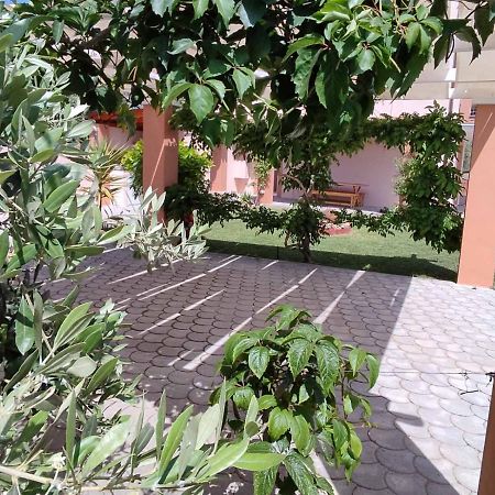 דירות לימנריה Olive Grove House מראה חיצוני תמונה